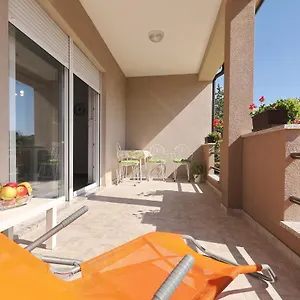 apartman-lili-zadar.hotelinzadar.com/
