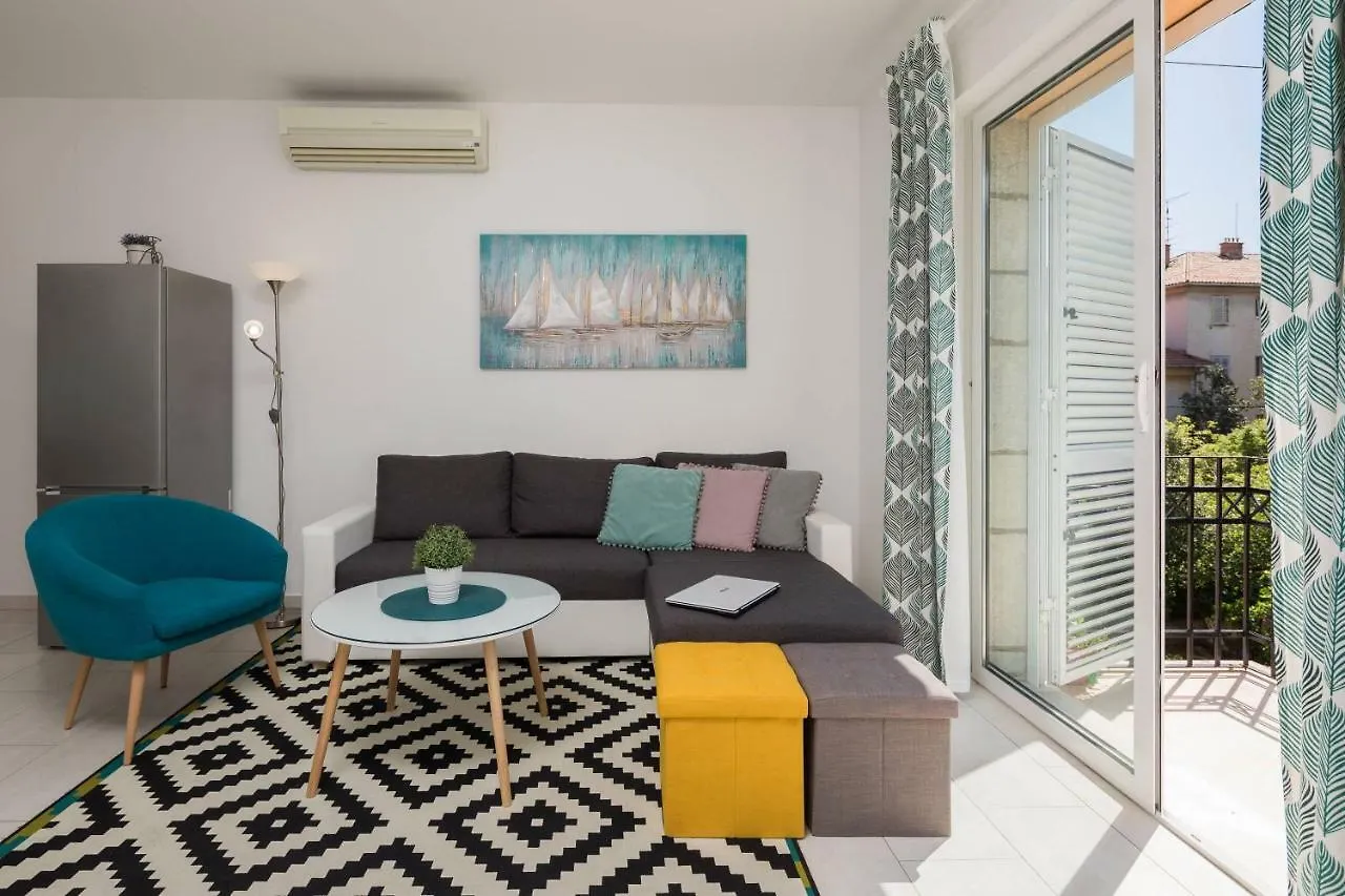 Apartments Centerlink