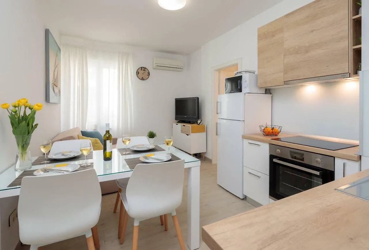 Apartments Centerlink